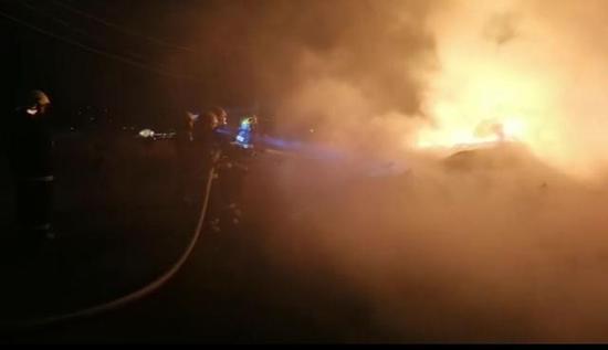 四川涼山大火再次發生，鑫淼硅膠廠與其心連心